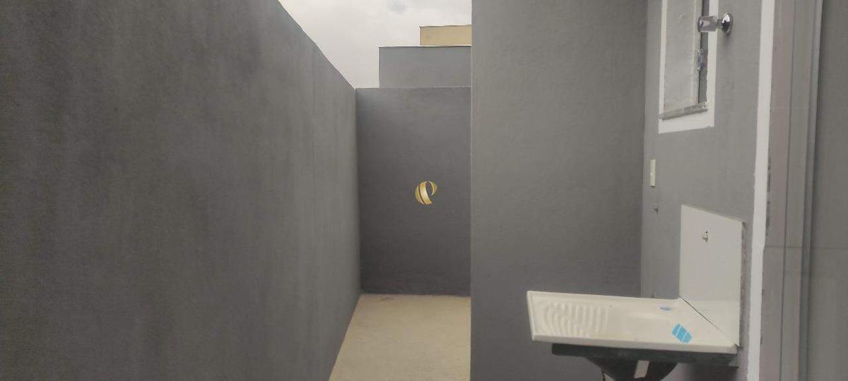 Casa, Planalto, 2 Quartos, 3 Vagas