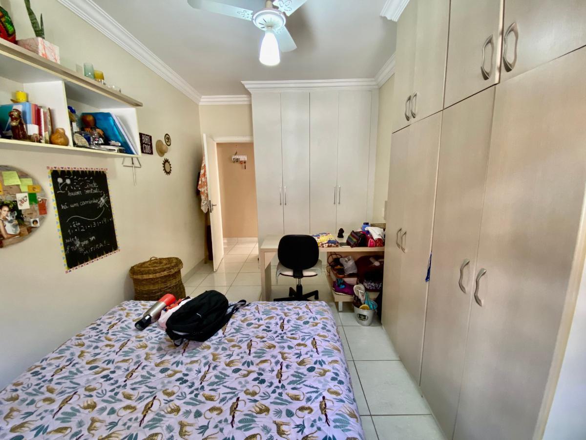 Casa, São José, 4 Quartos, 4 Vagas, 2 Suítes