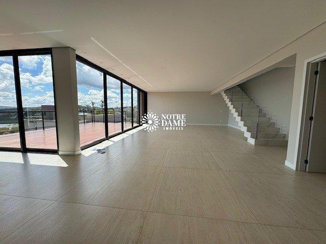 Casa, Alphaville - Lagoa dos Ingleses, 4 Quartos, 4 Vagas, 2 Suítes