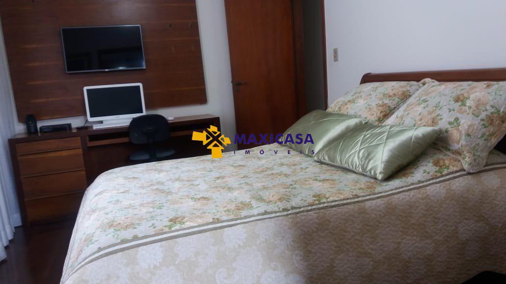 Casa, Caiçaras, 4 Quartos, 3 Vagas, 1 Suíte