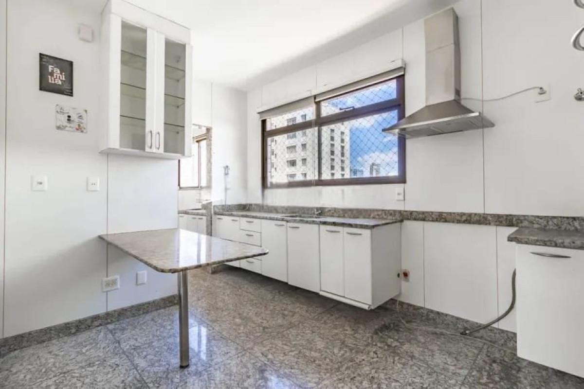 Apartamento, Serra, 4 Quartos, 2 Vagas, 1 Suíte