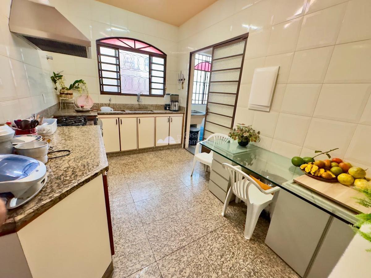 Casa, Santa Amélia, 3 Quartos, 4 Vagas, 2 Suítes