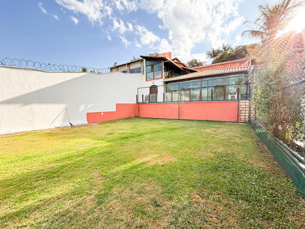 Casa, Braúnas, 4 Quartos, 4 Vagas, 1 Suíte