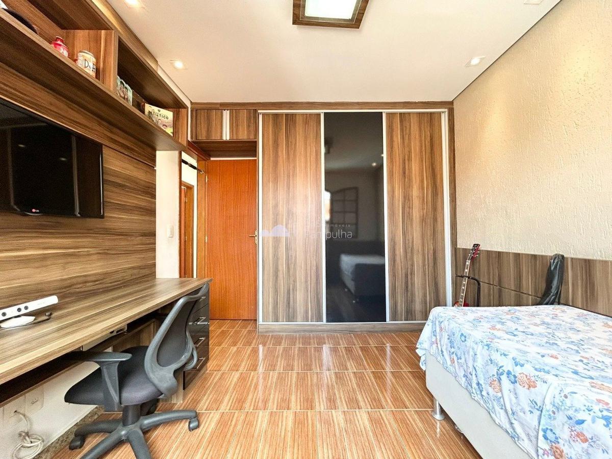 Casa, Itapoã, 4 Quartos, 6 Vagas, 1 Suíte