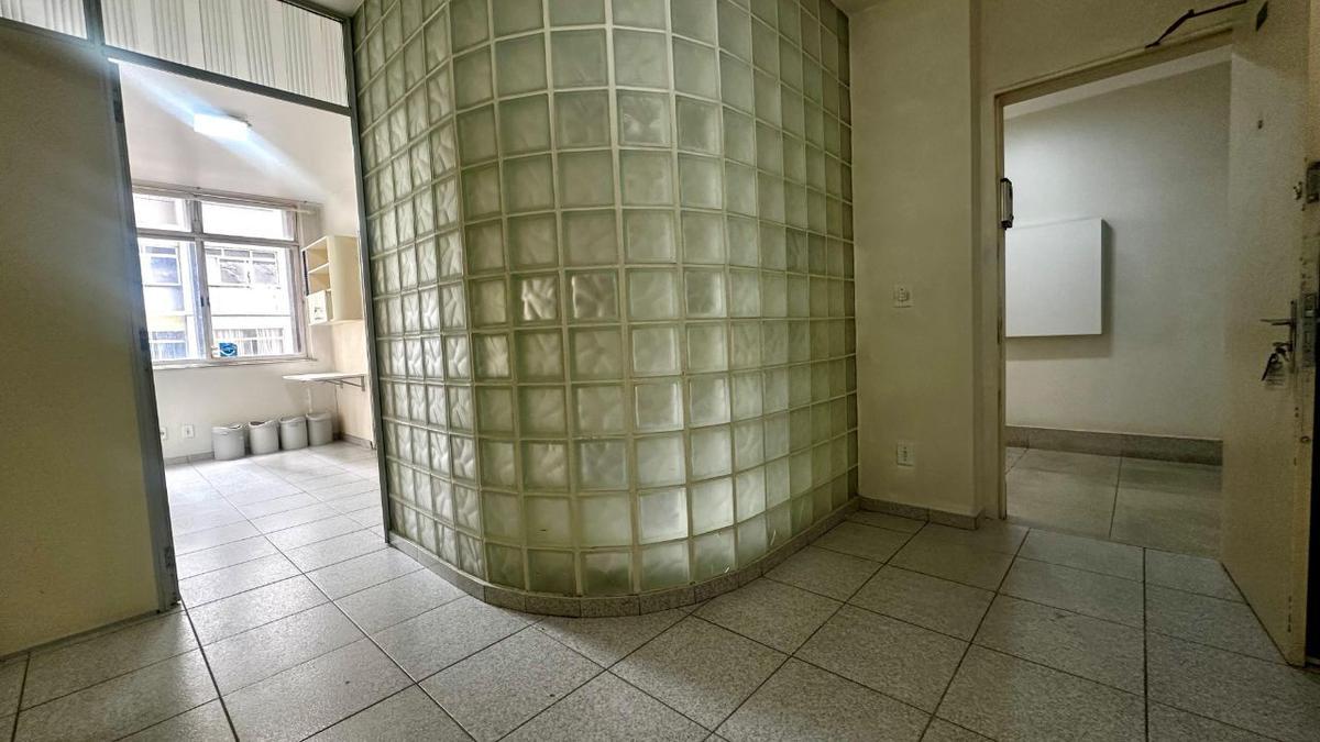 Sala, Centro, 0 Quarto, 0 Vaga