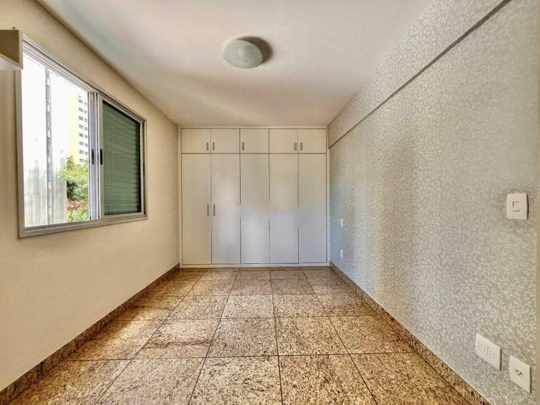 Apartamento, Funcionários, 4 Quartos, 2 Vagas, 2 Suítes