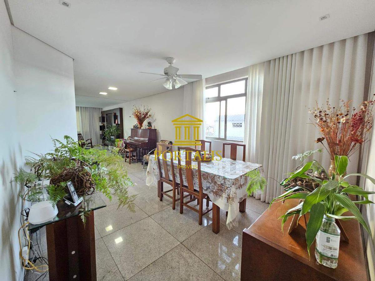 Apartamento, Santa Rosa, 4 Quartos, 2 Vagas, 3 Suítes