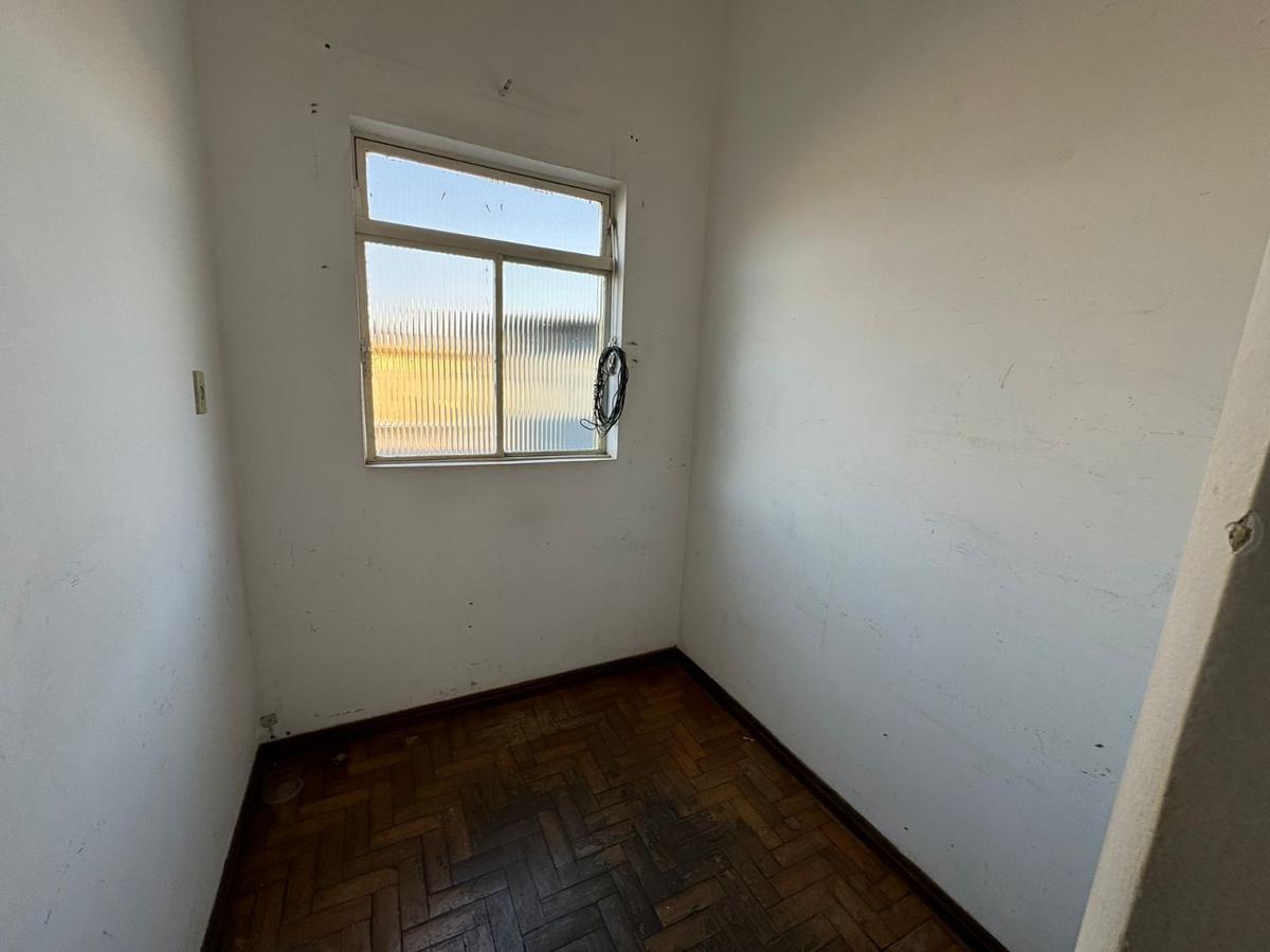 Casa, Renascença, 8 Quartos, 0 Vaga