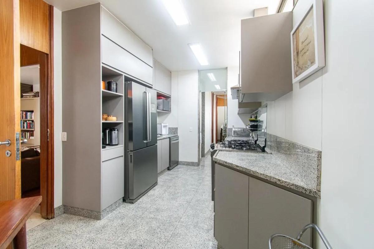 Apartamento, Serra, 4 Quartos, 3 Vagas, 2 Suítes