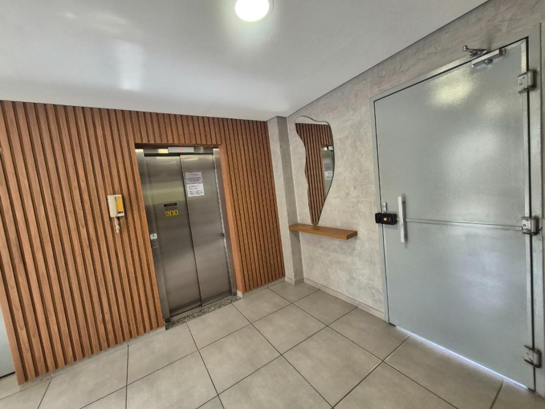 Apartamento, Jardim América, 2 Quartos, 1 Vaga