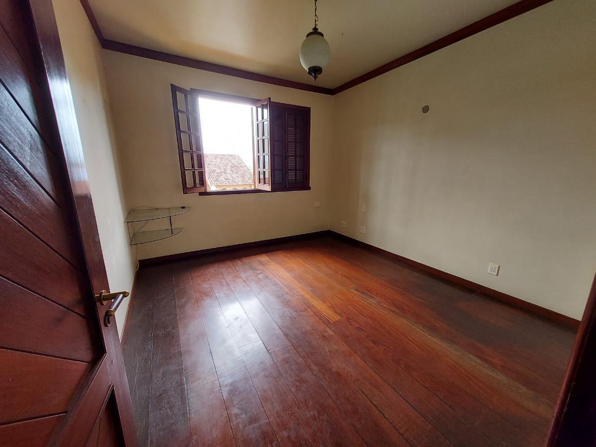 Casa, Palmares, 5 Quartos, 5 Vagas, 2 Suítes