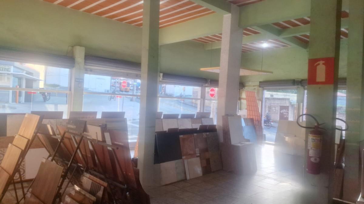 Andar, Cinquentenário, 0 Quarto, 0 Vaga
