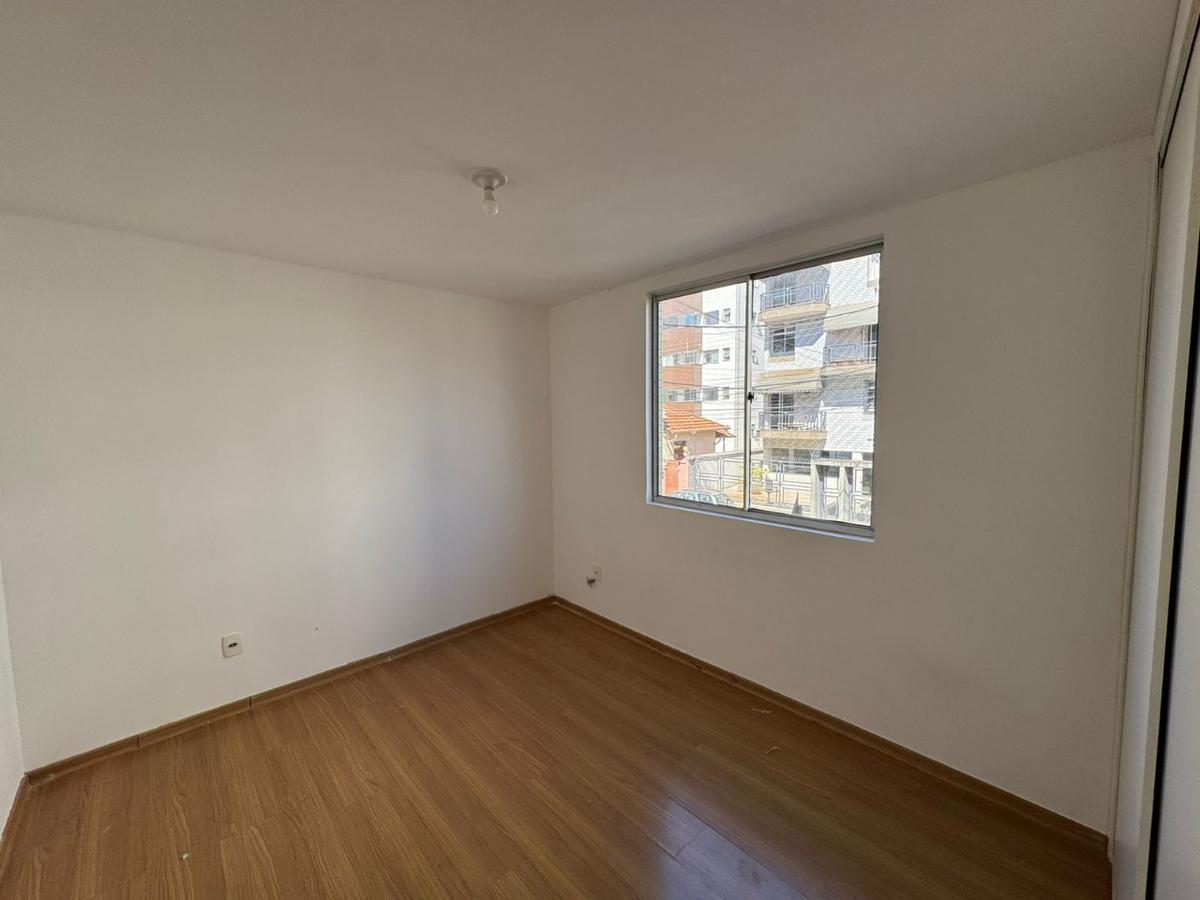 Apartamento, Floresta, 3 Quartos, 2 Vagas, 1 Suíte