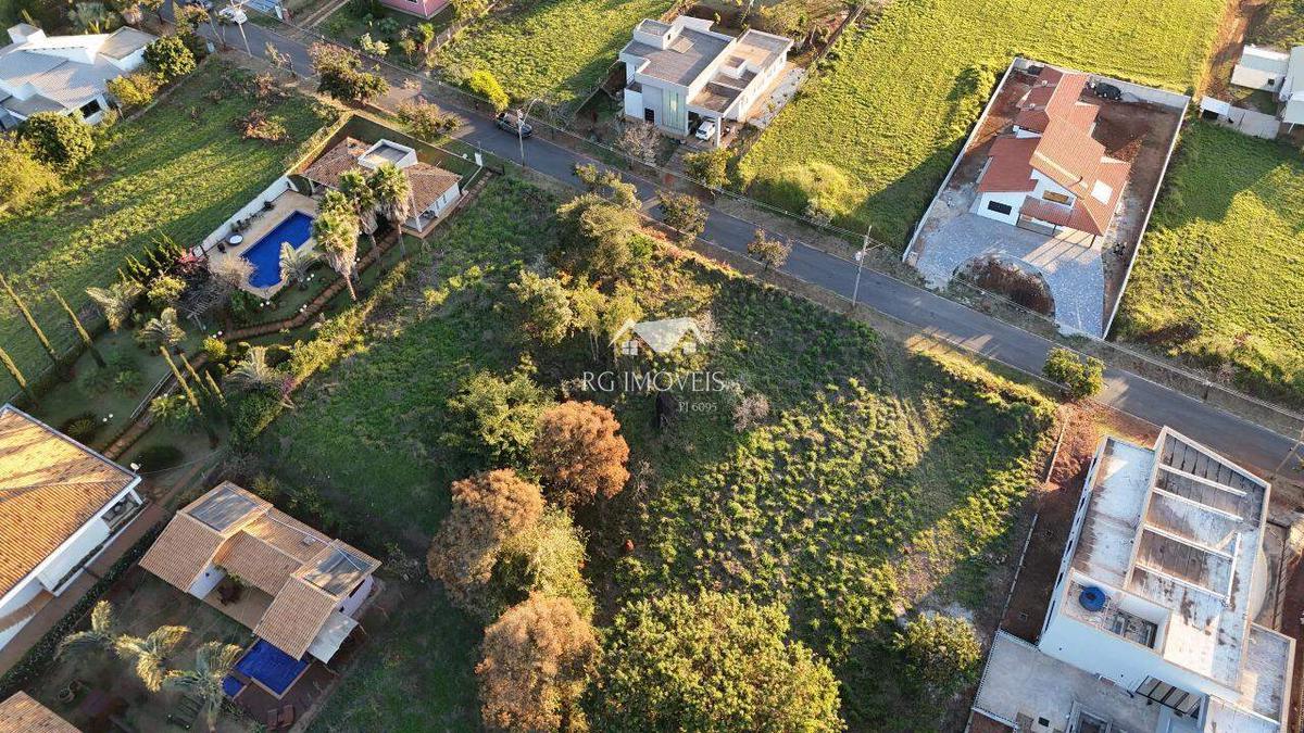 Lote, Condomínio Serra dos Bandeirantes, 0 Quarto, 0 Vaga