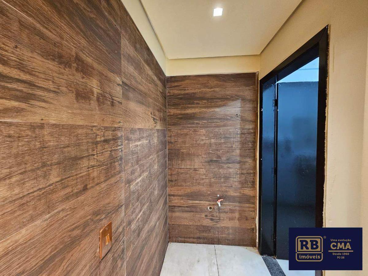 Andar, Savassi, 0 Quarto, 0 Vaga