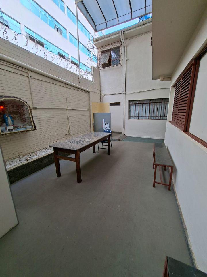 Quitinete, Liberdade, 1 Quarto, 0 Vaga