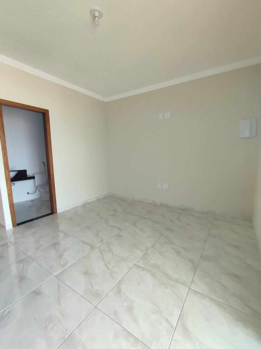 Casa, Céu Azul, 3 Quartos, 4 Vagas, 1 Suíte