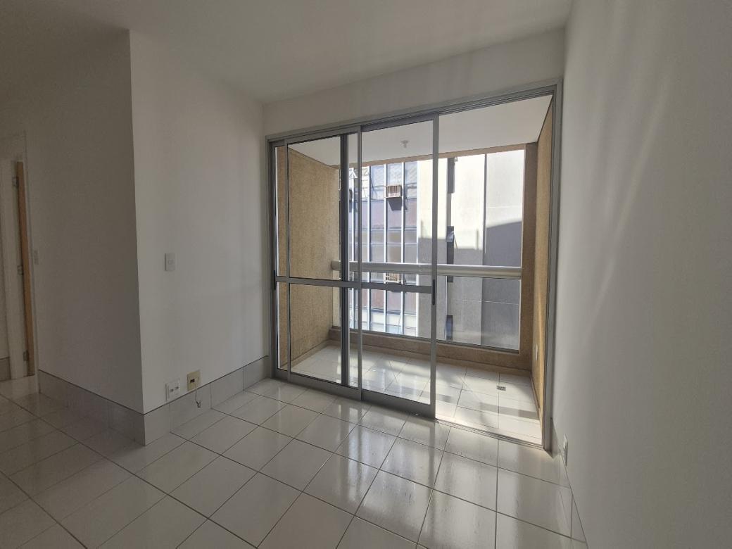 Apartamento, Funcionários, 2 Quartos, 2 Vagas, 1 Suíte