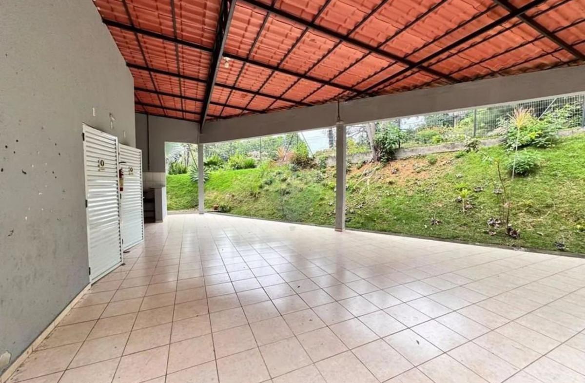 Apartamento, Europa, 2 Quartos, 1 Vaga