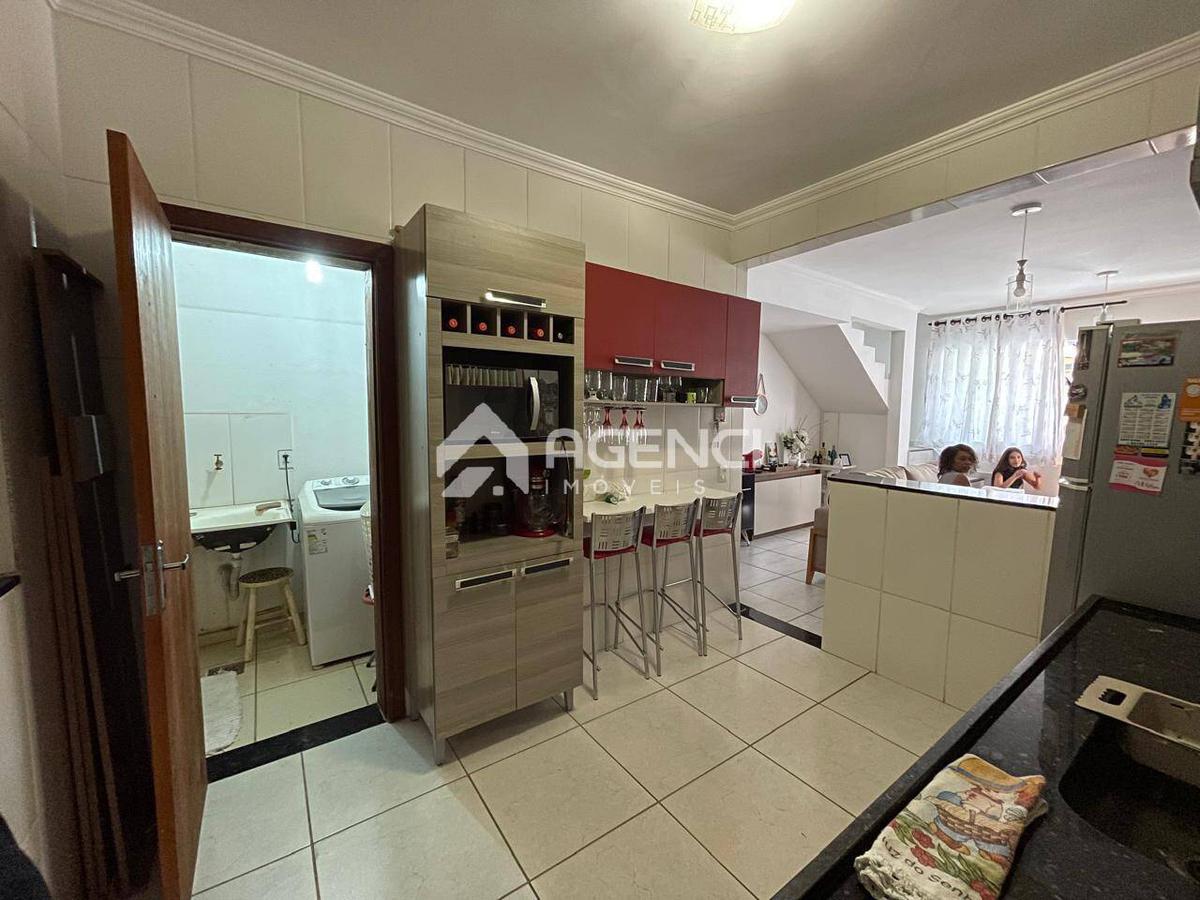 Casa, Parque Xangri-lá, 2 Quartos, 0 Vaga, 2 Suítes