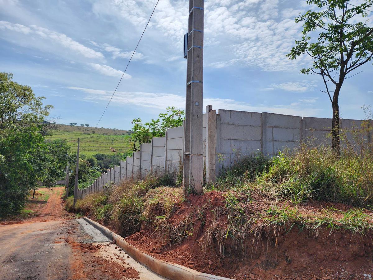 Lote, Recanto do Igarapé, 0 Quarto, 0 Vaga