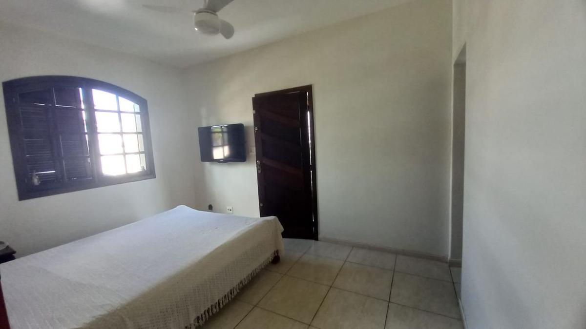 Casa, Cachoeirinha, 5 Quartos, 3 Vagas, 1 Suíte