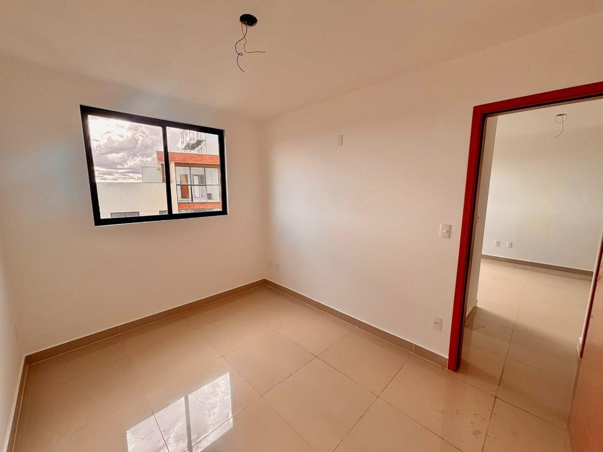 Apartamento, Serrano, 2 Quartos, 1 Vaga