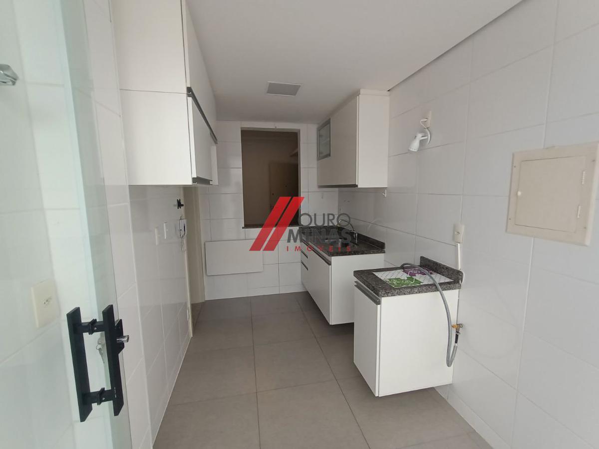 Apartamento, Serra, 2 Quartos, 2 Vagas, 1 Suíte