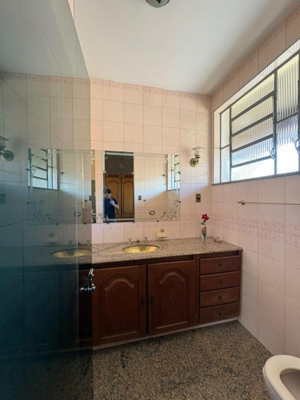 Casa, Jardim Riacho das Pedras, 4 Quartos, 6 Vagas, 2 Suítes