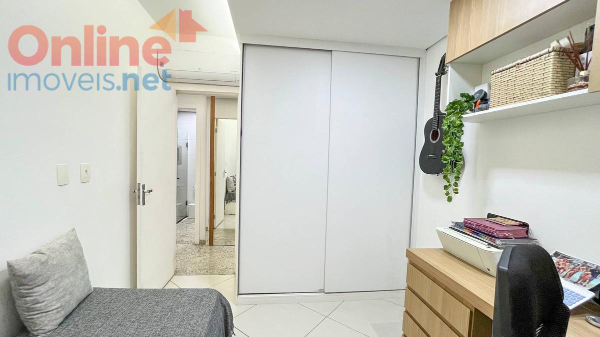 Apartamento, Castelo, 3 Quartos, 0 Vaga, 1 Suíte