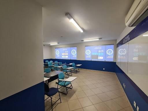 Sala, Funcionários, 0 Quarto, 0 Vaga