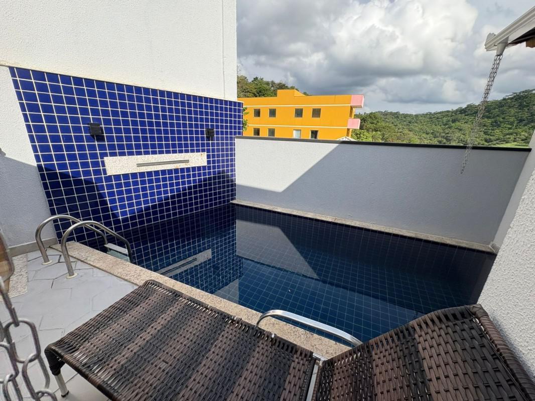 Casa, Masterville, 3 Quartos, 5 Vagas, 1 Suíte