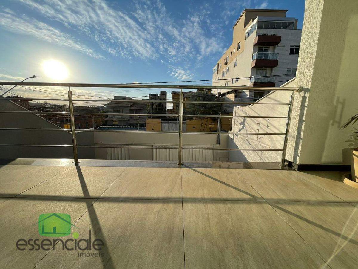 Casa, Europa, 3 Quartos, 3 Vagas, 1 Suíte