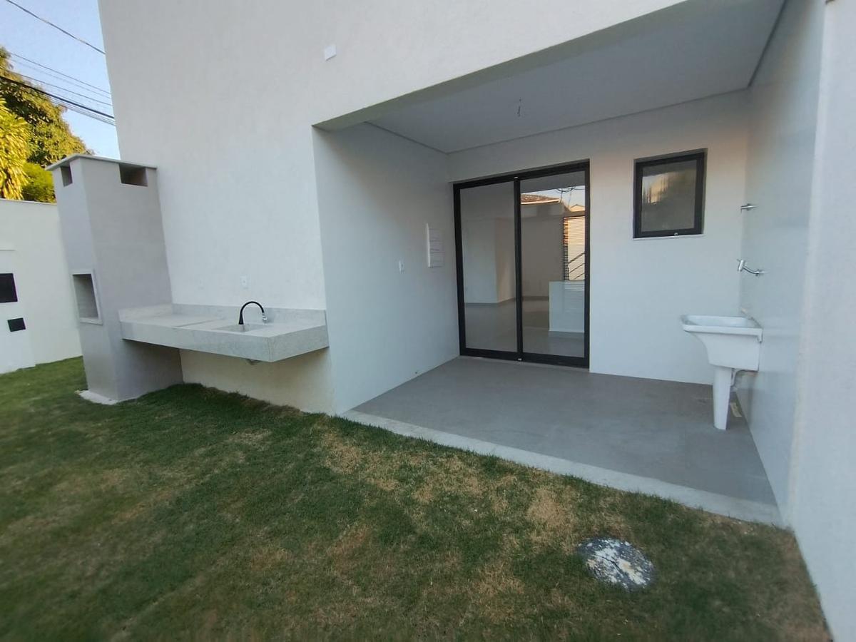 Casa, Planalto, 3 Quartos, 3 Vagas, 1 Suíte