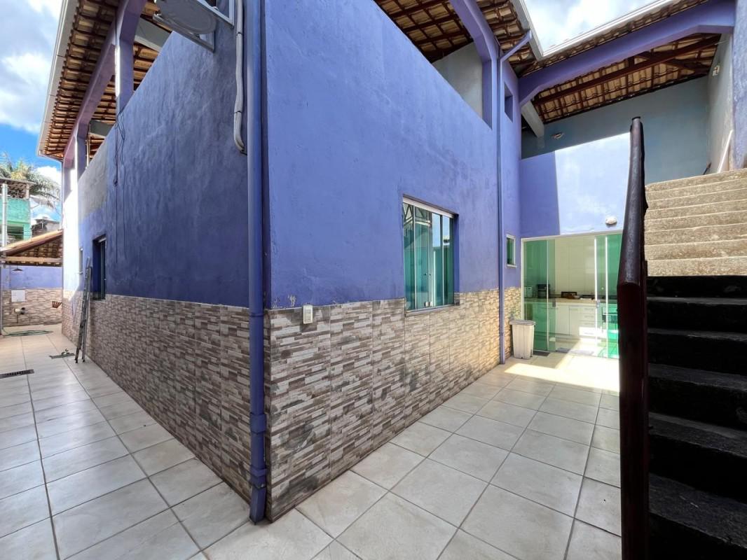 Casa, Tirol, 3 Quartos, 3 Vagas, 1 Suíte