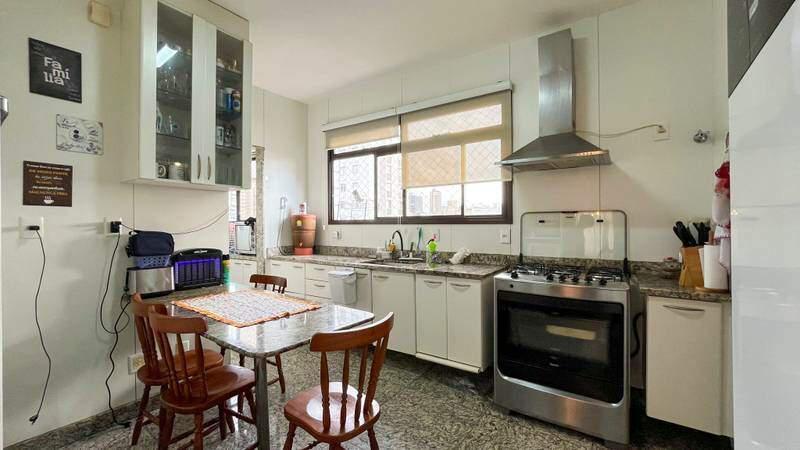 Apartamento, Serra, 3 Quartos, 2 Vagas, 1 Suíte