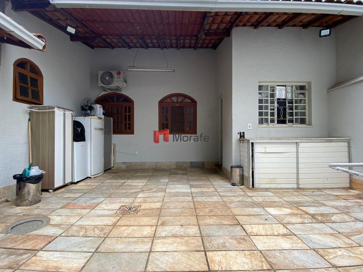 Casa, Buritis, 3 Quartos, 2 Vagas, 1 Suíte