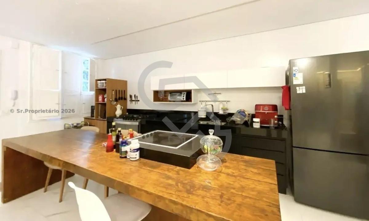 Casa, Lourdes, 3 Quartos, 0 Vaga, 1 Suíte