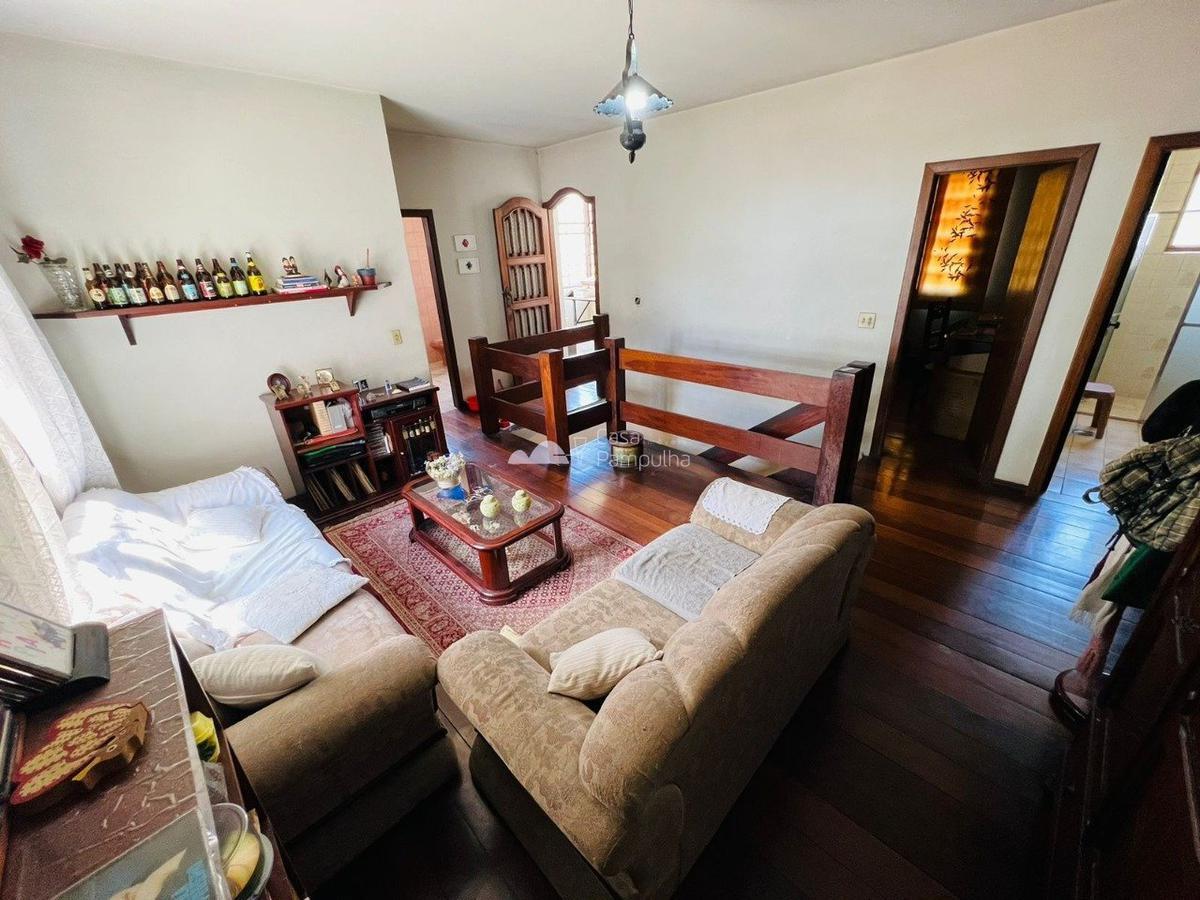 Casa, Jardim Atlântico, 8 Quartos, 6 Vagas, 2 Suítes