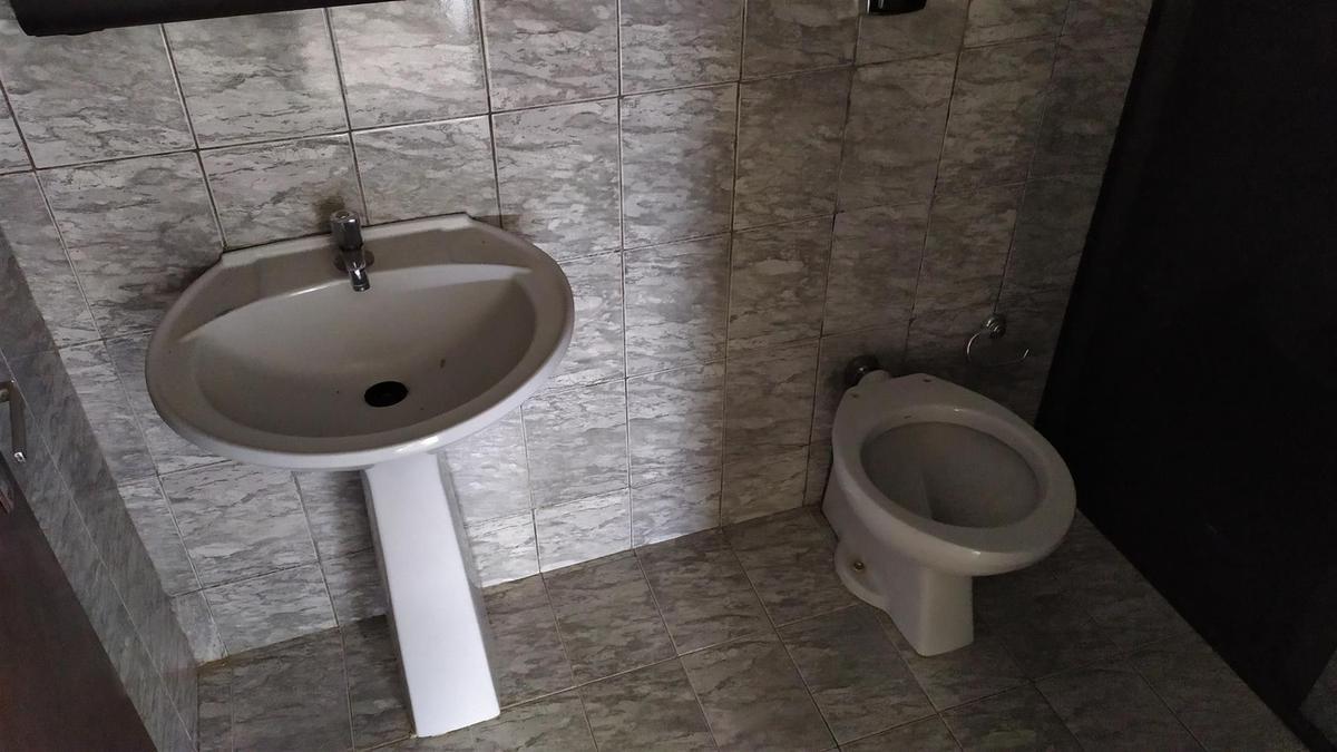Casa, Jardim Sion, 3 Quartos, 30 Vagas, 1 Suíte