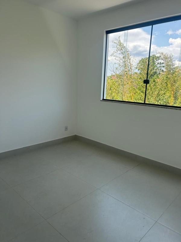 Casa, Jardim Vitória, 3 Quartos, 2 Vagas, 1 Suíte