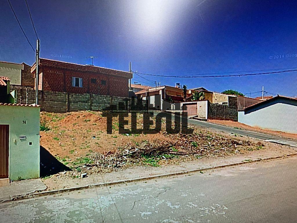 Lote, Jardim Ribeiro, 0 Quarto, 0 Vaga