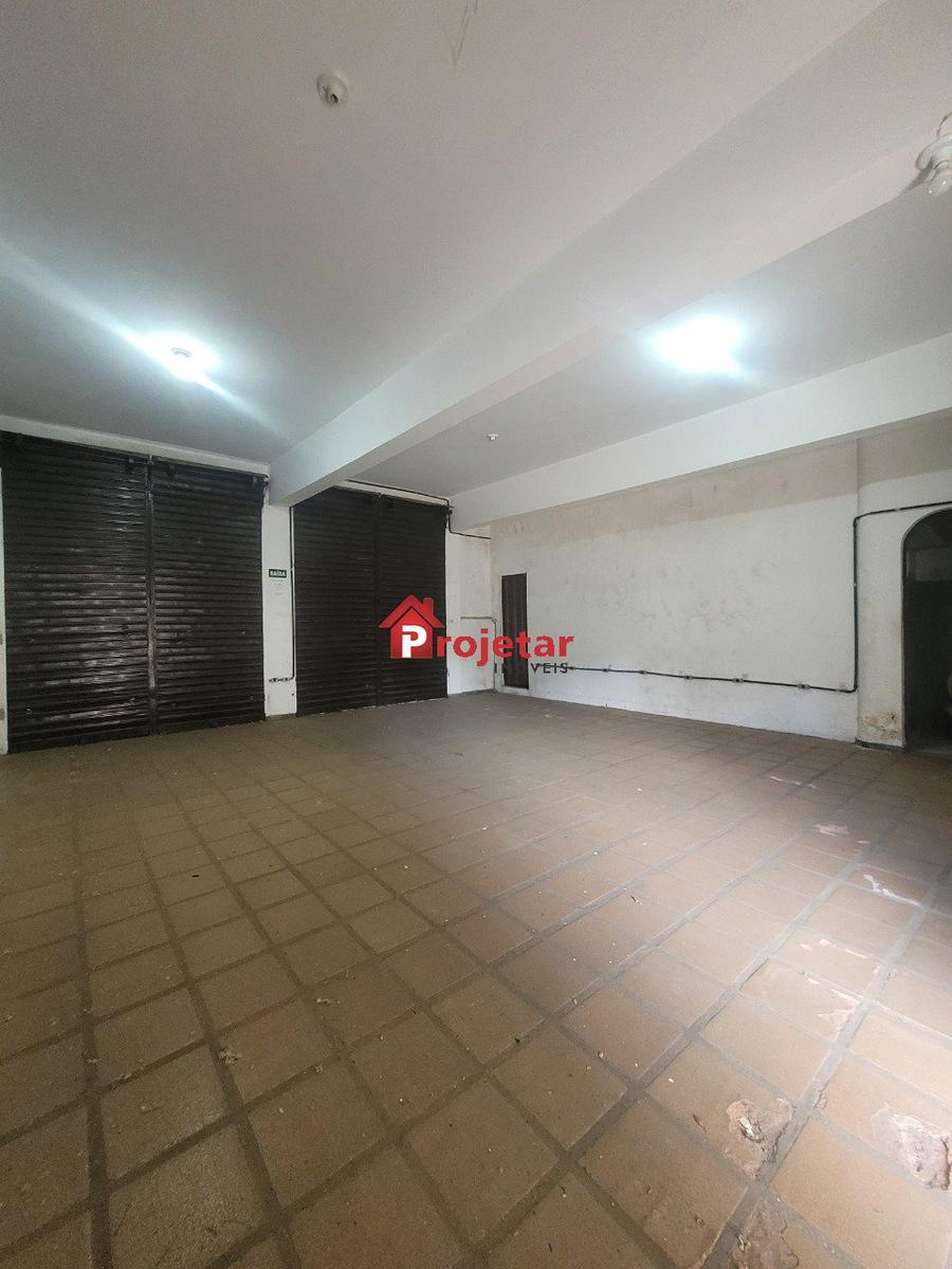Galpão, Nova Floresta, 0 Quarto, 20 Vagas