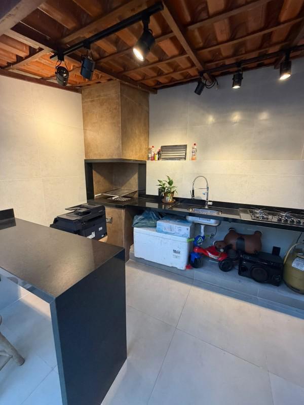Casa, Duquesa II (são Benedito), 2 Quartos, 3 Vagas