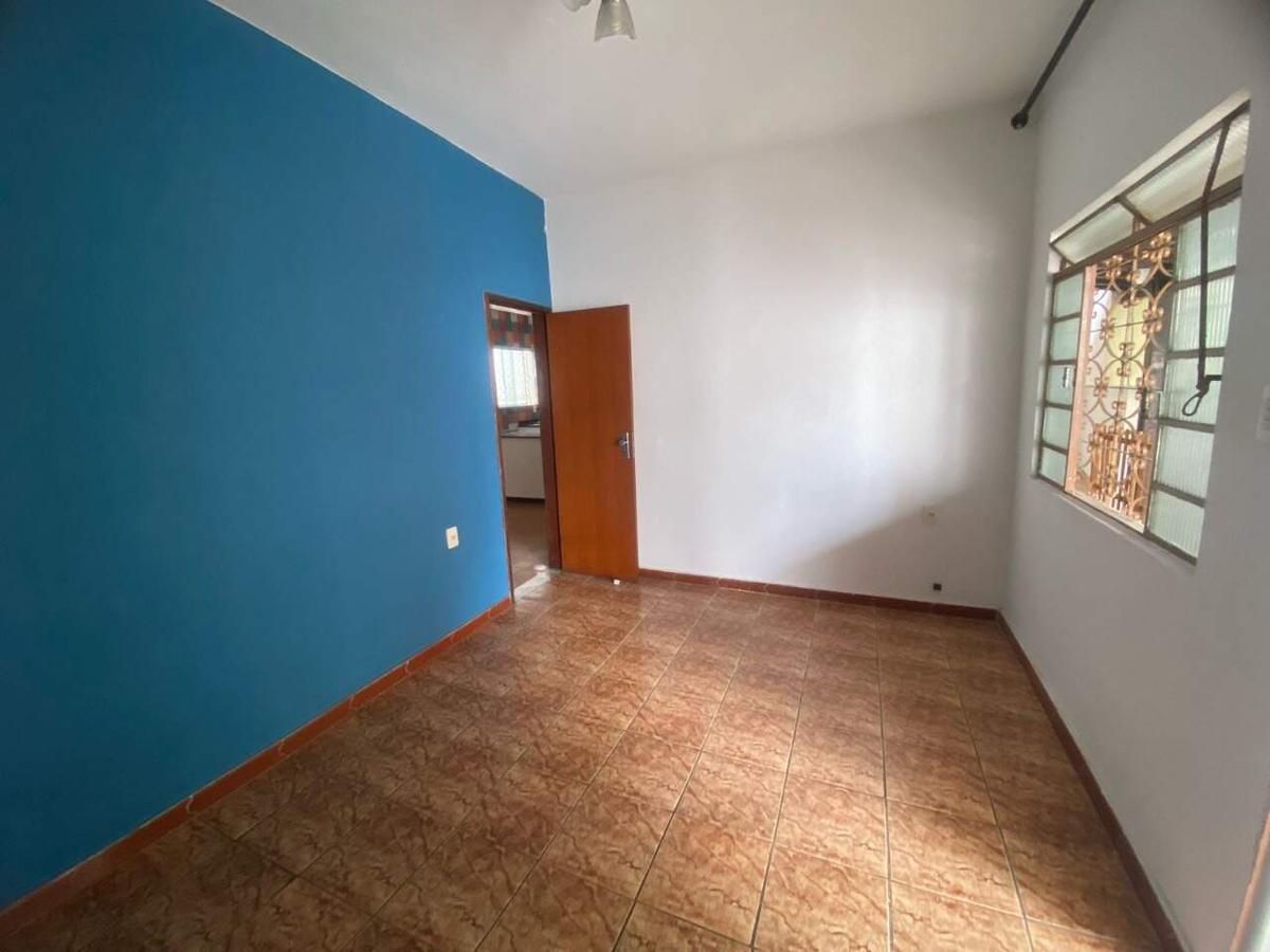 Casa, Palmeiras, 3 Quartos, 3 Vagas, 1 Suíte