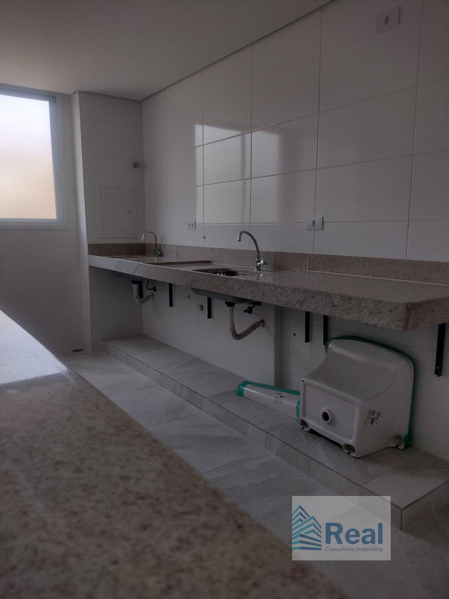 Apartamento, Santa Efigênia, 2 Quartos, 2 Vagas, 1 Suíte