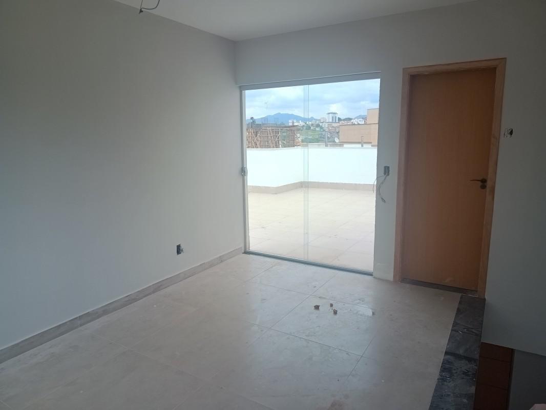 Cobertura, Fernão Dias, 3 Quartos, 2 Vagas, 1 Suíte