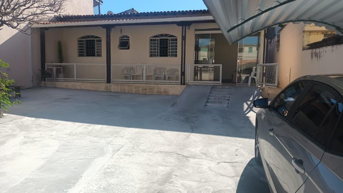 Casa, Novo Eldorado, 3 Quartos, 0 Vaga