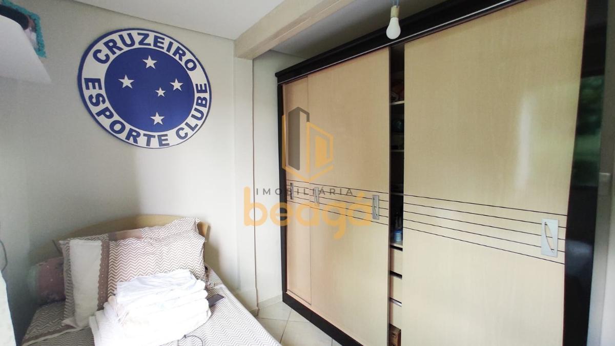 Casa, Santa Terezinha, 5 Quartos, 4 Vagas, 1 Suíte