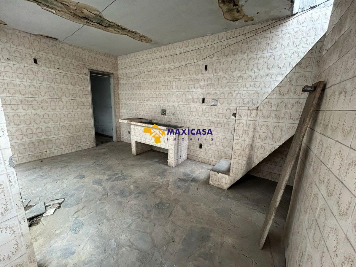 Casa, São Luiz (pampulha), 3 Quartos, 6 Vagas, 1 Suíte